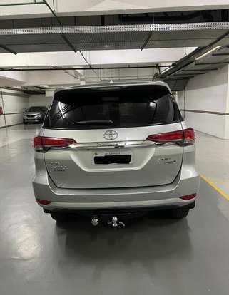 TOYOTA-HILUX SW4-2.7 SRV 7 LUGARES 4X2 16V FLEX 4P AUTOMÁTICO TOYOTA-HILUX SW4-2018