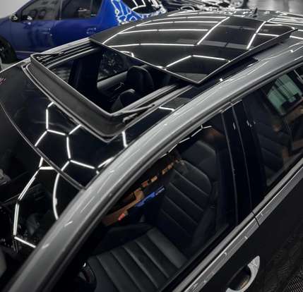 VOLKSWAGEN-GOLF-2019