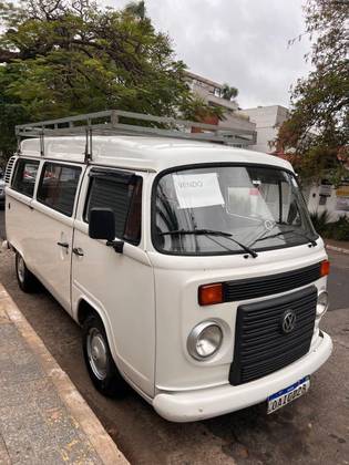 VOLKSWAGEN KOMBI 1.4 MI STD 8V FLEX 4P MANUAL