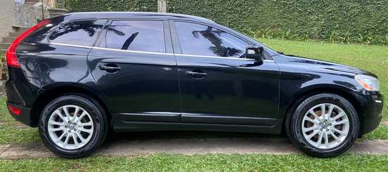 VOLVO-XC60-2009
