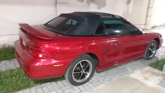 FORD-MUSTANG-1994