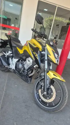 HONDA CB 300F TWISTER ABS HONDA CB 300F TWISTER ABS