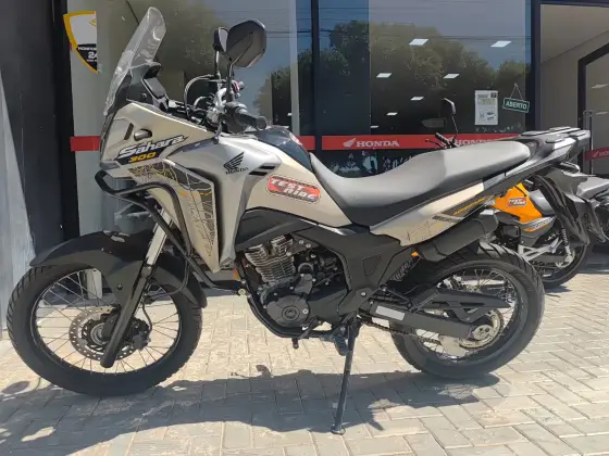 HONDA XRE 300 SAHARA ADVENTURE 