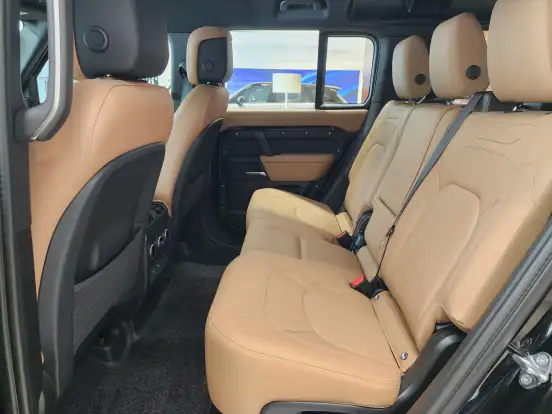 LAND ROVER-DEFENDER-2025