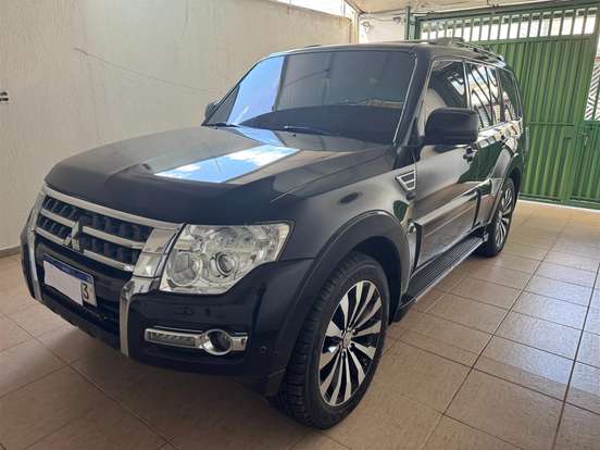 MITSUBISHI-PAJERO FULL-2015