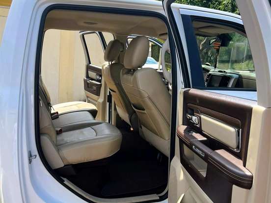RAM-2500-6.7 LARAMIE 4X4 CD I6 TURBO DIESEL 4P AUTOMÁTICO RAM-2500-2016