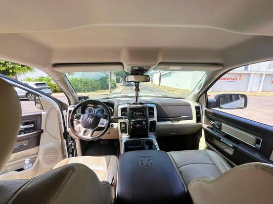 RAM-2500-6.7 LARAMIE 4X4 CD I6 TURBO DIESEL 4P AUTOMÁTICO RAM-2500-2016