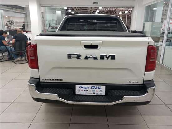 RAM-RAMPAGE-2.0 TURBO DIESEL LARAMIE 4X4 AUTOMÁTICO RAM-RAMPAGE-2024