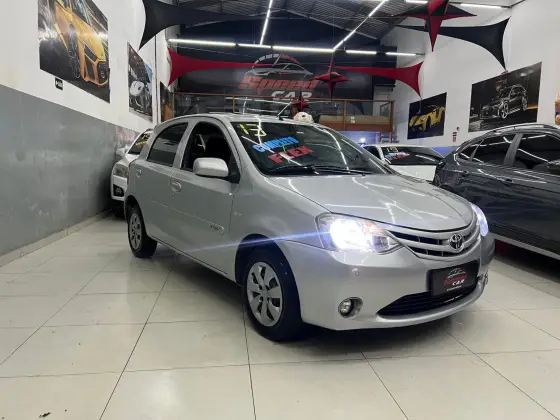 TOYOTA ETIOS 1.3 XS 16V FLEX 4P MANUAL
