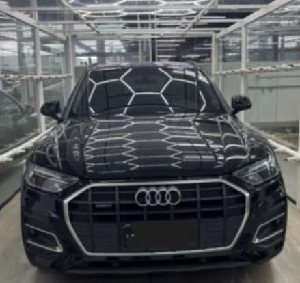 AUDI-Q5-2022