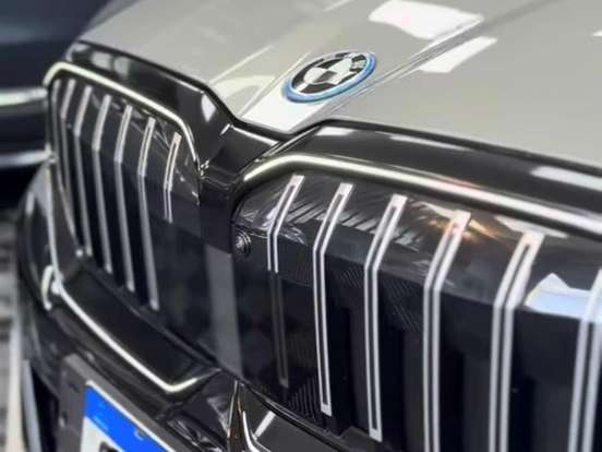 BMW-530e-2.0 TWINPOWER PHEV M SPORT AUTOMÁTICO BMW-530e-2024