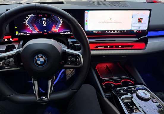 BMW-530e-2024