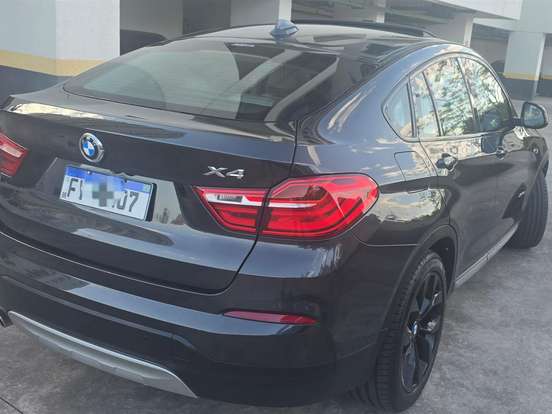 BMW-X4-2.0 28I X LINE 4X4 16V TURBO GASOLINA 4P AUTOMÁTICO BMW-X4-2015
