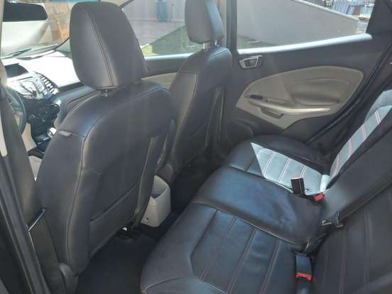 FORD-ECOSPORT-2014