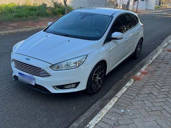 FORD-FOCUS-2.0 TITANIUM 16V FLEX 4P POWERSHIFT FORD-FOCUS-2016