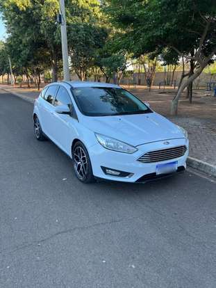 FORD-FOCUS-2016