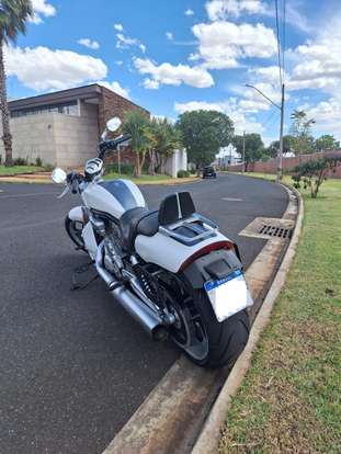 HARLEY-DAVIDSON-V-ROD MUSCLE-2014