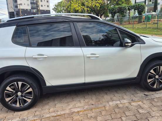 PEUGEOT-2008-1.6 16V THP FLEX GRIFFE 4P AUTOMÁTICO PEUGEOT-2008-2022