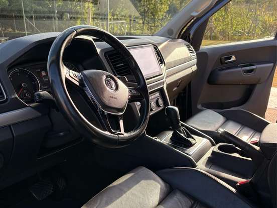 VOLKSWAGEN-AMAROK-3.0 V6 TDI DIESEL HIGHLINE CD 4MOTION AUTOMÁTICO VOLKSWAGEN-AMAROK-2019