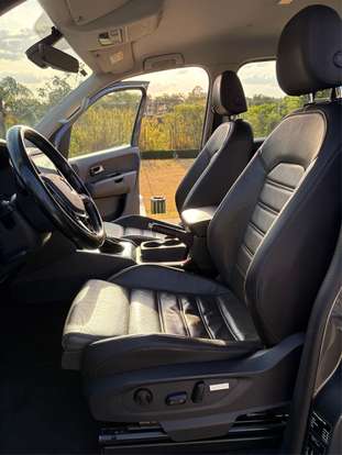 VOLKSWAGEN-AMAROK-2019