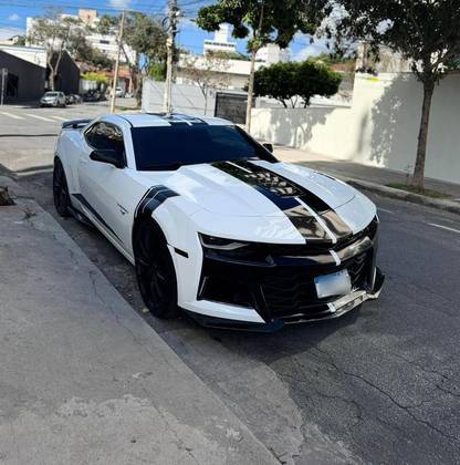 CHEVROLET CAMARO 6.2 SS COUPÉ V8 GASOLINA 2P AUTOMÁTICO
