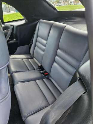 FORD-MUSTANG-1995
