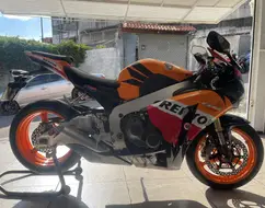 HONDA CBR 1000RR FIREBLADE HONDA CBR 1000RR FIREBLADE