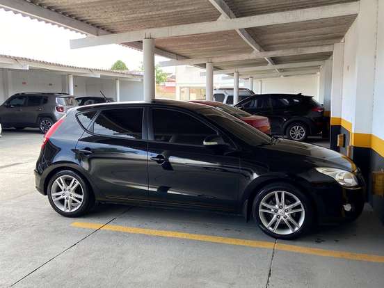 HYUNDAI-I30-2.0 MPFI GLS 16V GASOLINA 4P AUTOMÁTICO HYUNDAI-I30-2010