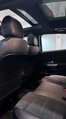 MERCEDES-BENZ-GLA 200-2022