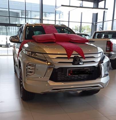 MITSUBISHI PAJERO SPORT 2.4 16V MIVEC TURBO DIESEL HPE AWD AUTOMÁTICO