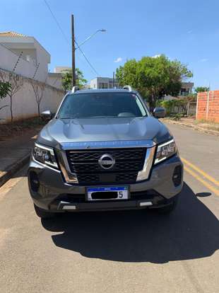 NISSAN-FRONTIER-2024