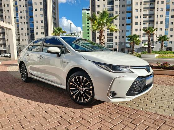 Imagem de TOYOTA COROLLA 1.8 VVT-I HYBRID FLEX ALTIS PREMIUM CVT
