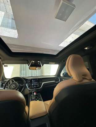 VOLVO-XC60-2.0 T5 GASOLINA MOMENTUM AWD GEARTRONIC VOLVO-XC60-2019