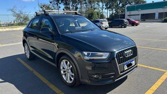 AUDI Q3 2.0 TFSI ATTRACTION QUATTRO 4P GASOLINA S TRONIC