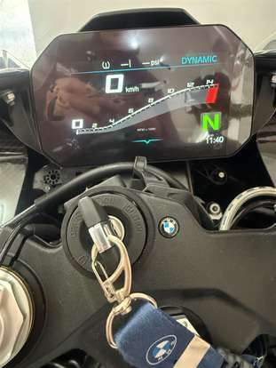 BMW-S 1000 RR-2024