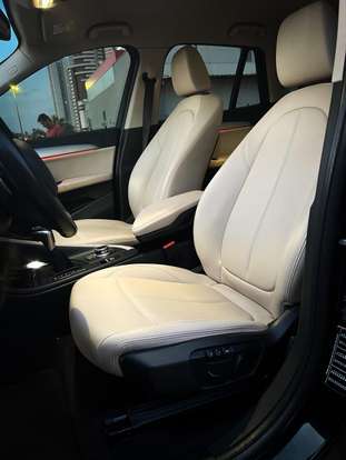 BMW-X1-2019
