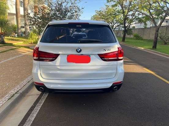 BMW-X5-2015