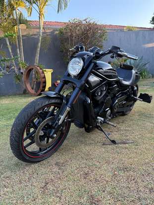 HARLEY-DAVIDSON-NIGHT ROD SPECIAL-2012
