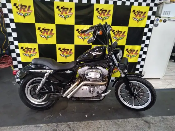 HARLEY-DAVIDSON SPORTSTER XL 883 R HARLEY-DAVIDSON SPORTSTER XL 883 R