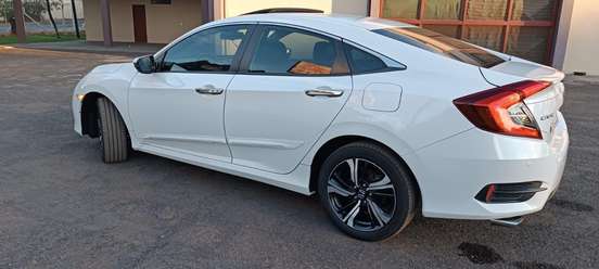 HONDA-CIVIC-2016