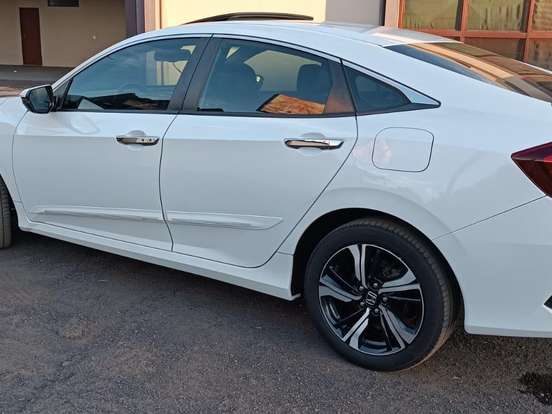 HONDA-CIVIC-1.5 16V TURBO GASOLINA TOURING 4P CVT HONDA-CIVIC-2016