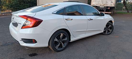 HONDA-CIVIC-2016
