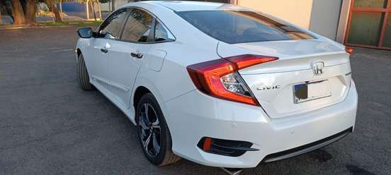 HONDA-CIVIC-2016