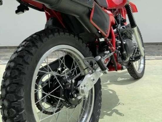 HONDA-XL 250R HONDA-XL 250R-1983