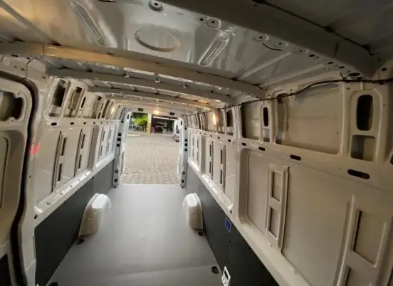 MERCEDES-BENZ-SPRINTER-2025