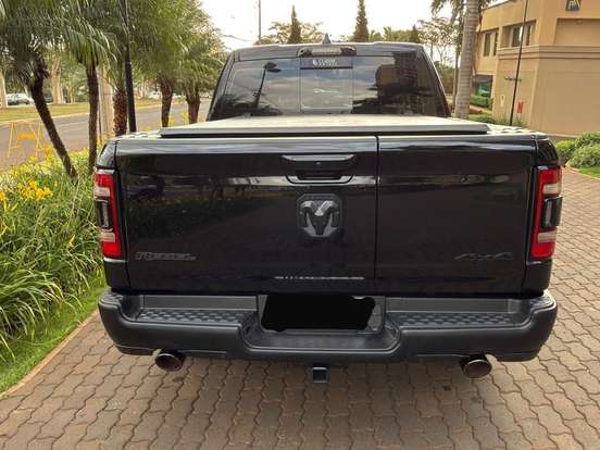 RAM-1500-5.7 V8 GASOLINA REBEL CD 4X4 AUTOMÁTICO RAM-1500-2022