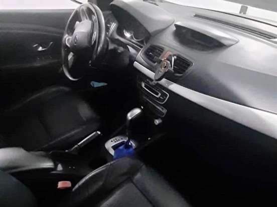 RENAULT-FLUENCE-2.0 DYNAMIQUE 16V FLEX 4P AUTOMÁTICO RENAULT-FLUENCE-2013