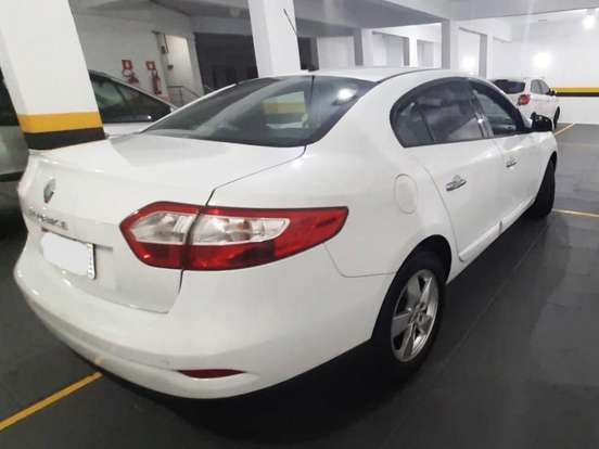 RENAULT-FLUENCE-2.0 DYNAMIQUE 16V FLEX 4P AUTOMÁTICO RENAULT-FLUENCE-2013