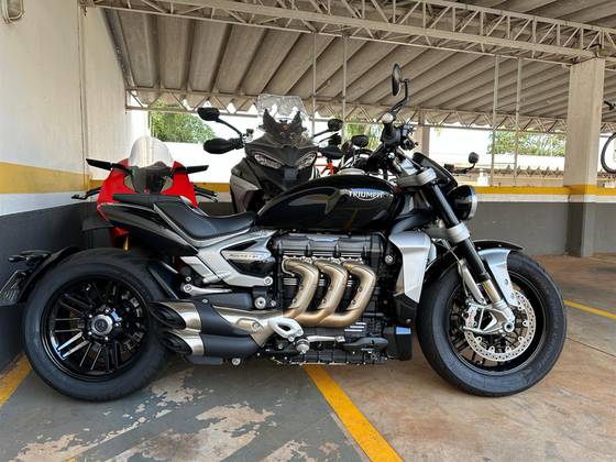 TRIUMPH ROCKET III R 
