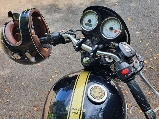 TRIUMPH-THRUXTON TRIUMPH-THRUXTON-2014